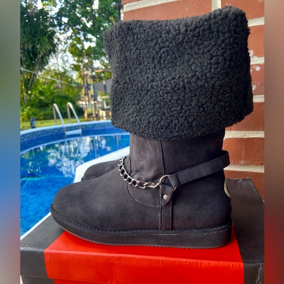 G by GUESS BOOTS — BLACK VEGAN SUEDE — UGG LOOK - Picture 7 of 15